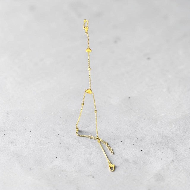 Heartstrings Hand Chain