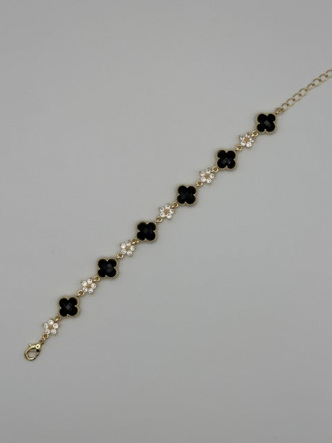 Black glass clover