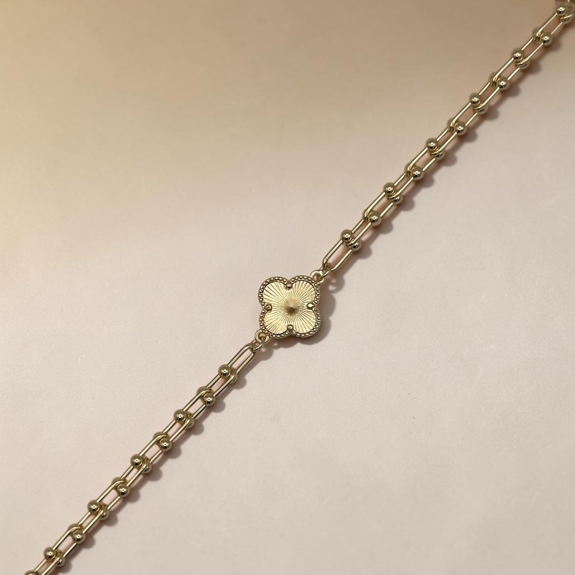 Gold clover