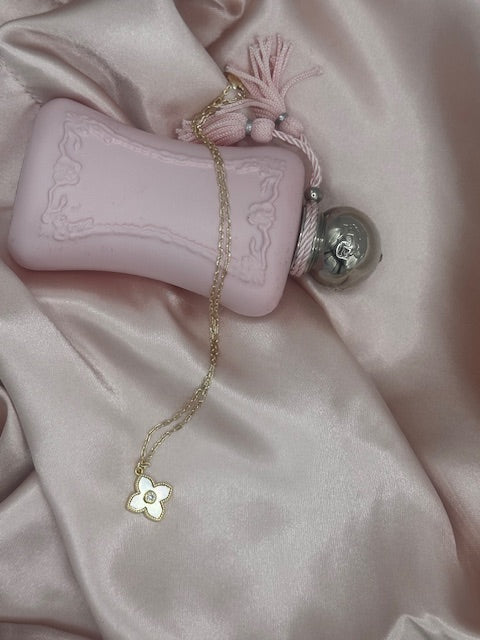 Flower Dainty Necklace