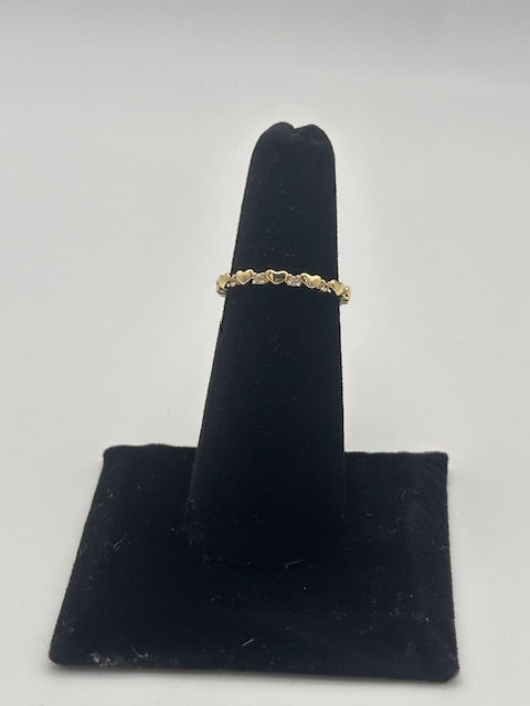 Petite ring