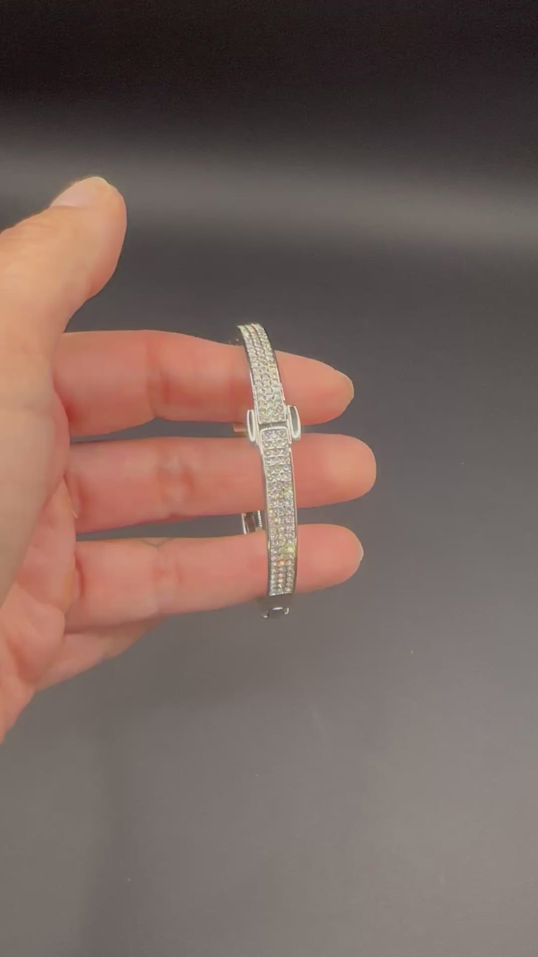 H-Bangle