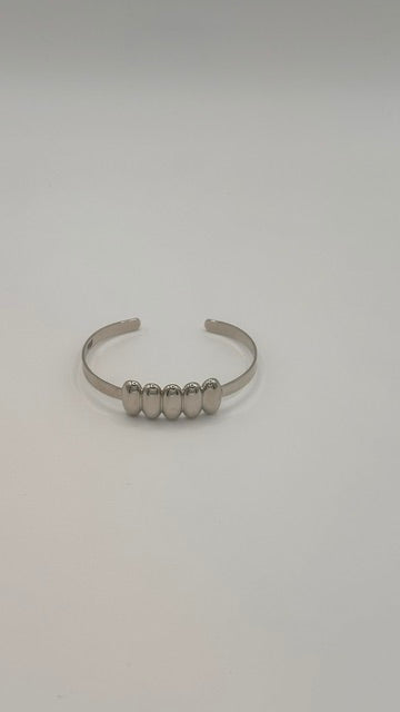 Sleek Sliver Bangle