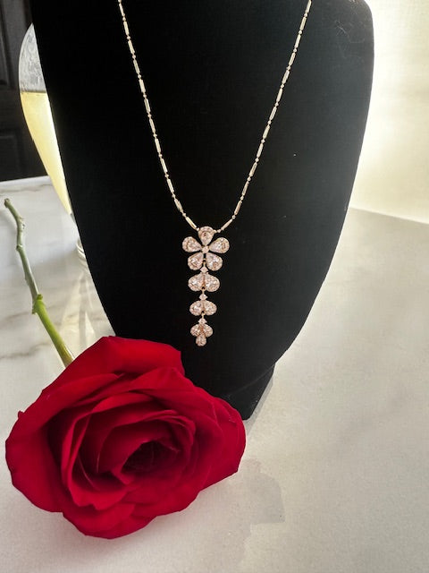 Flower necklace